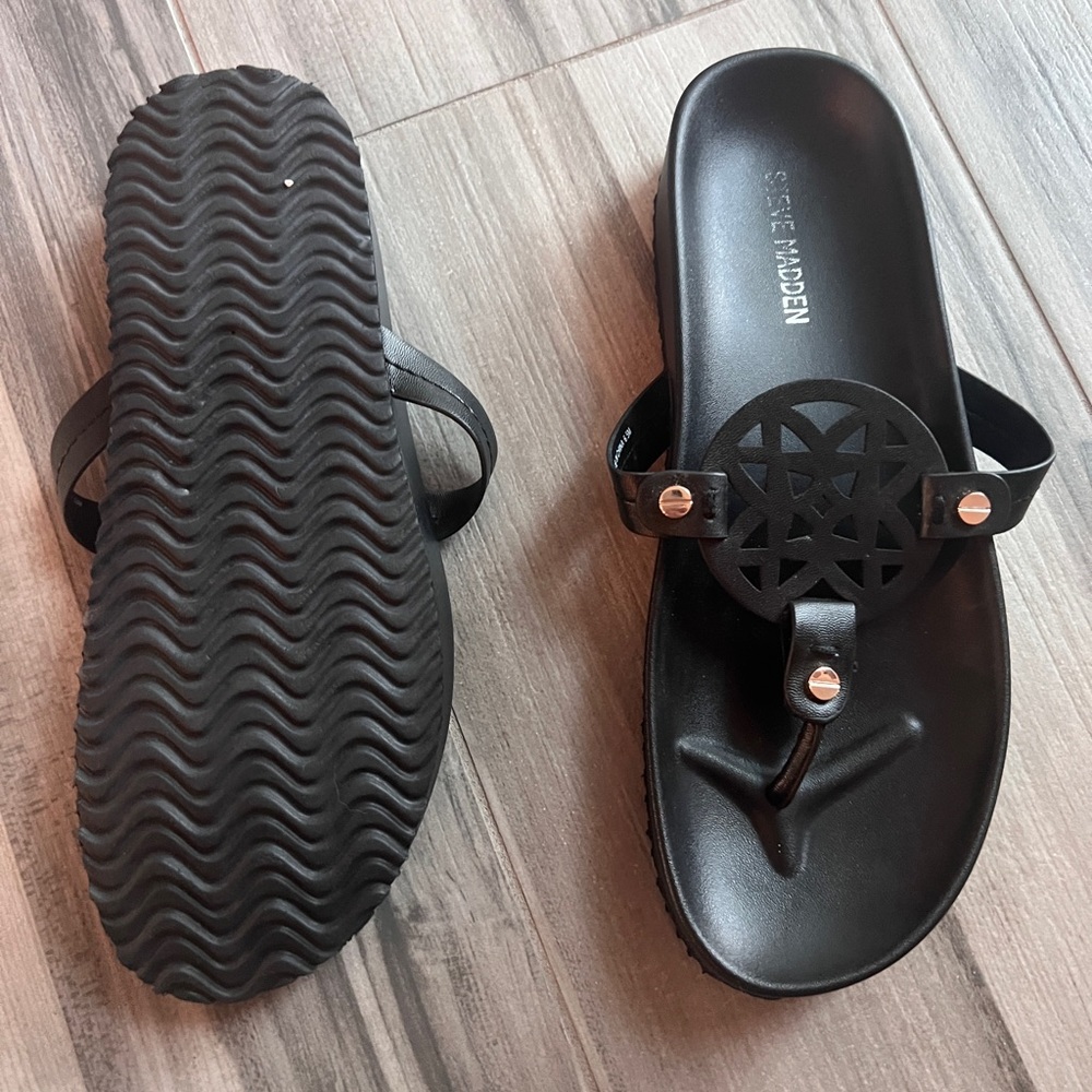 Steve Madden sandals